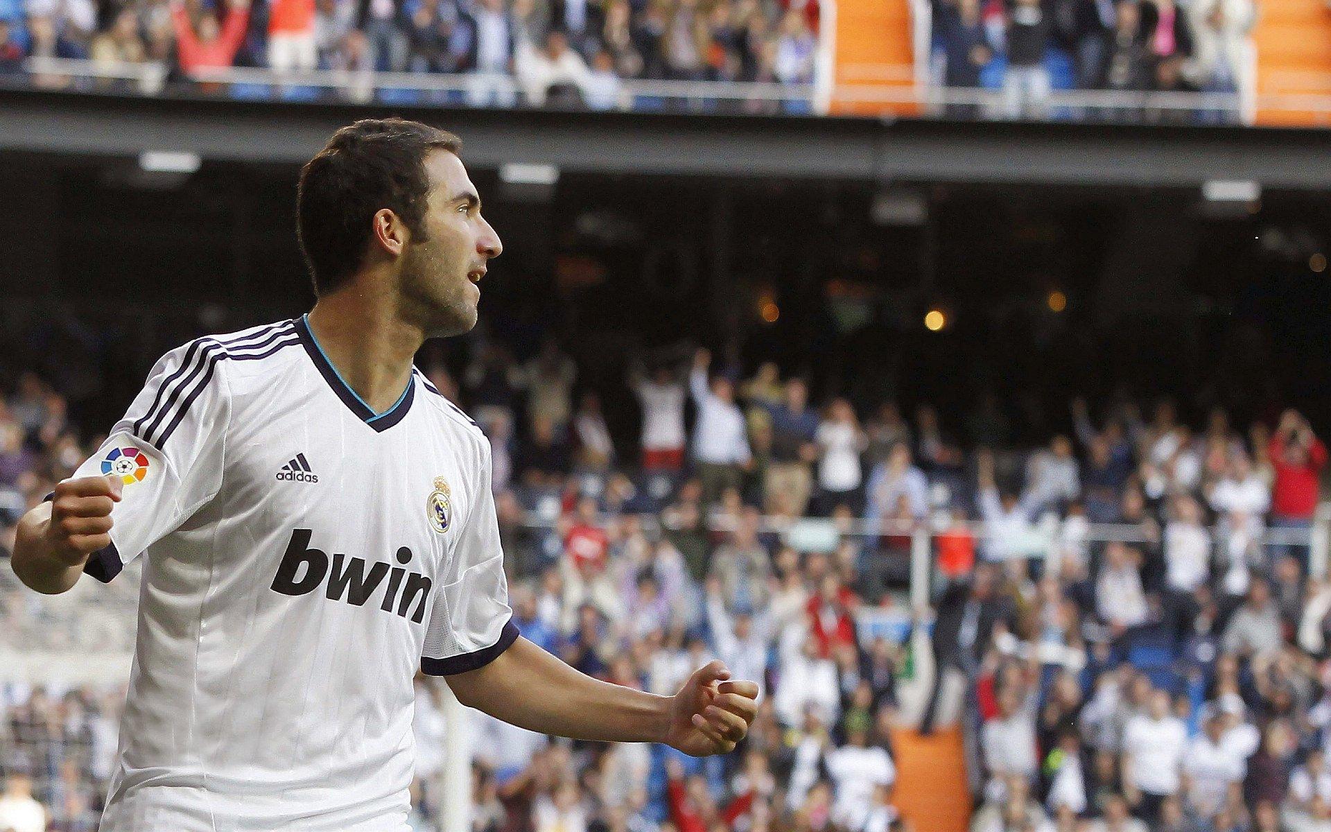 关键2 1定胜局!麦克丹尼尔斯16 11全能表现率队逆转,正负值 8彰显统治力